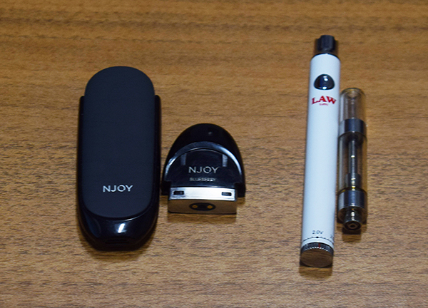 Pictured above are two different brands of vaping devices. Njoy (on the left) and Law (on the right). Photo by Isabelle Mulvaney